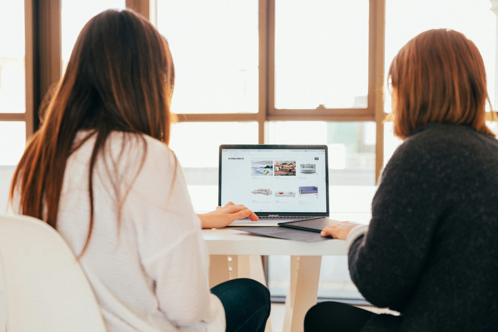 Como os Programas de Trainee Podem Ajudar na Transição de Estudantes para o Mercado de Trabalho 